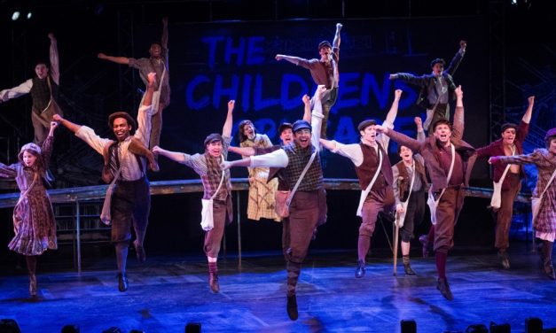 Review of Newsies at Chanhassen Dinner Theatres