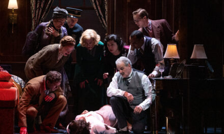 Review of Murder on the Orient Express at the Guthrie Theater