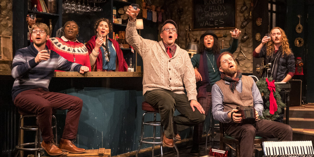 Review of Christmas at the Local at Theater Latte’ Da